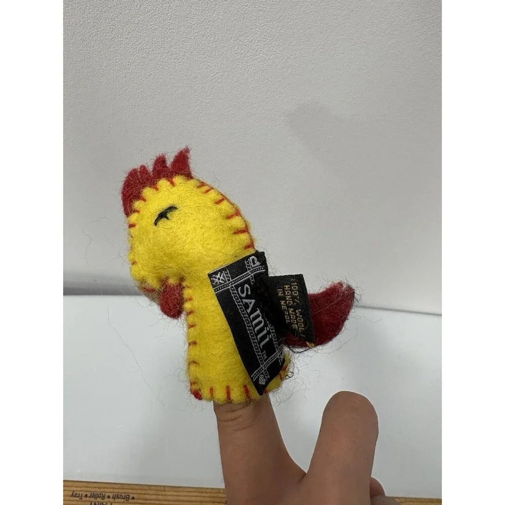 Rachel MacHenry for Samii Artisan Wool/Cotton Finger Puppet